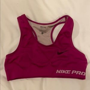 Nike Pro Sports Bra